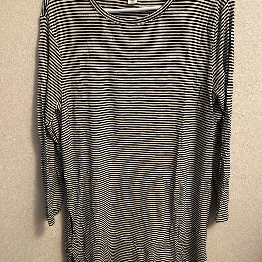 Black and White Striped Long Sleeve Top - Old Navy Luxe